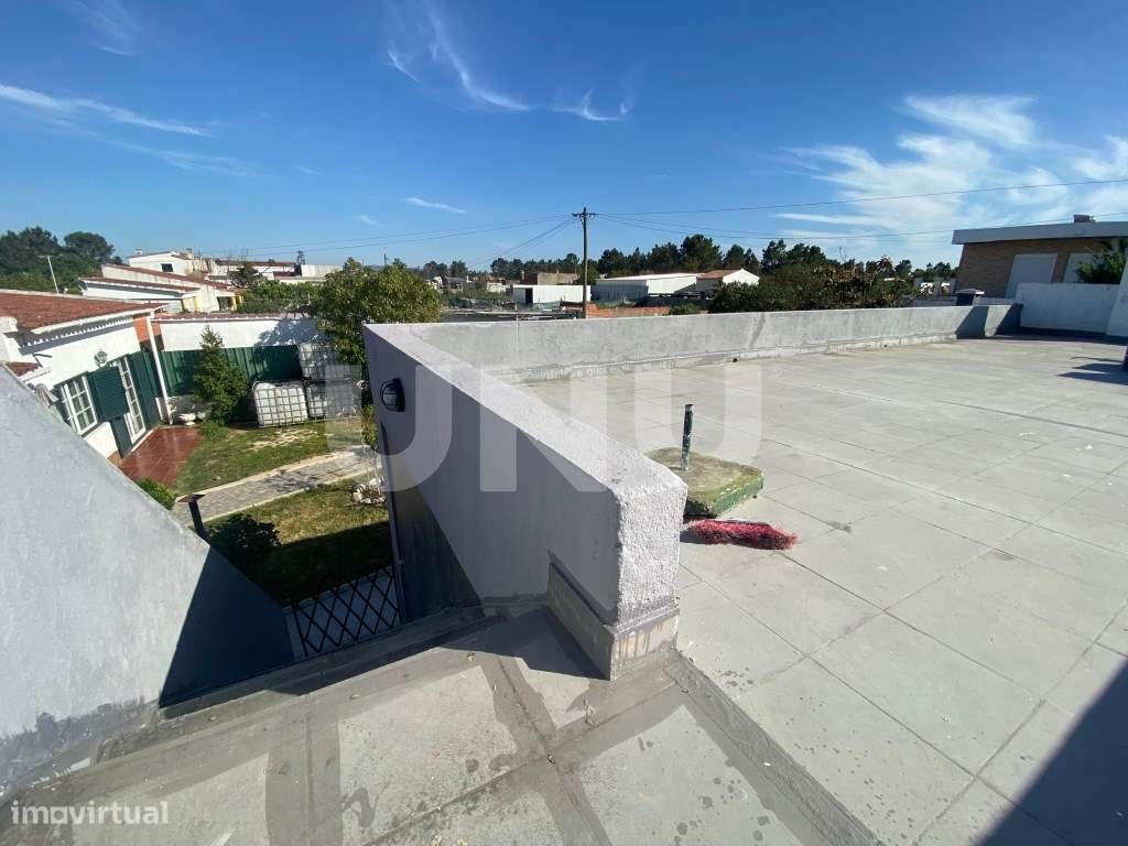 Terreno com duas moradias - Fernão Ferro | 380m²-29
