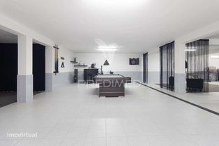 LUXUOSA Moradia T5 652M.2, piscina, home cinema, , mobilada EXCLUSIVO - Grande imagem: 3/29