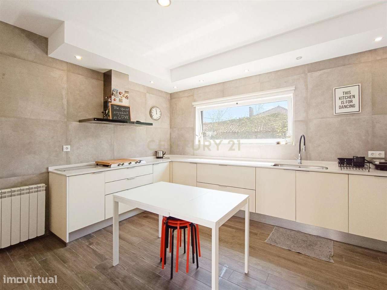 Moradia de Charme com Terreno e Traça Tradicional às Portas de Aveiro.-8