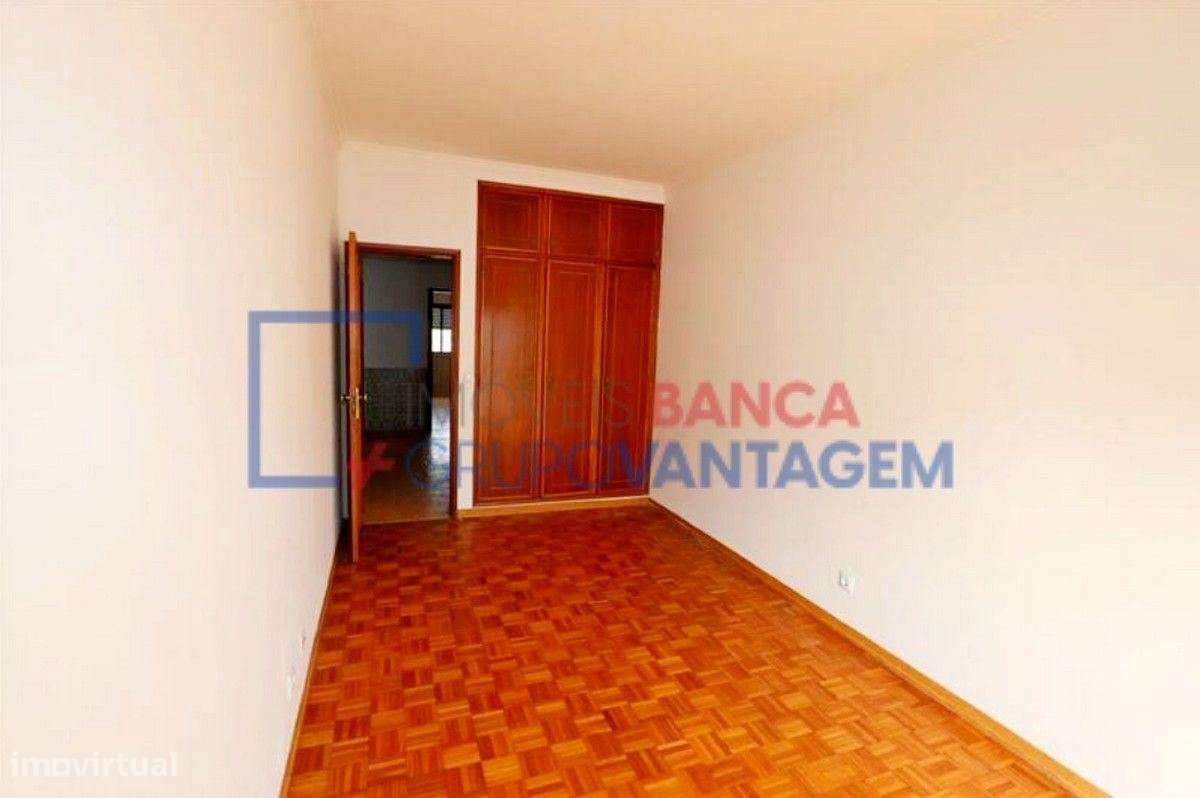 APARTAMENTO T2 A VENDA - Grande imagem: 5/10