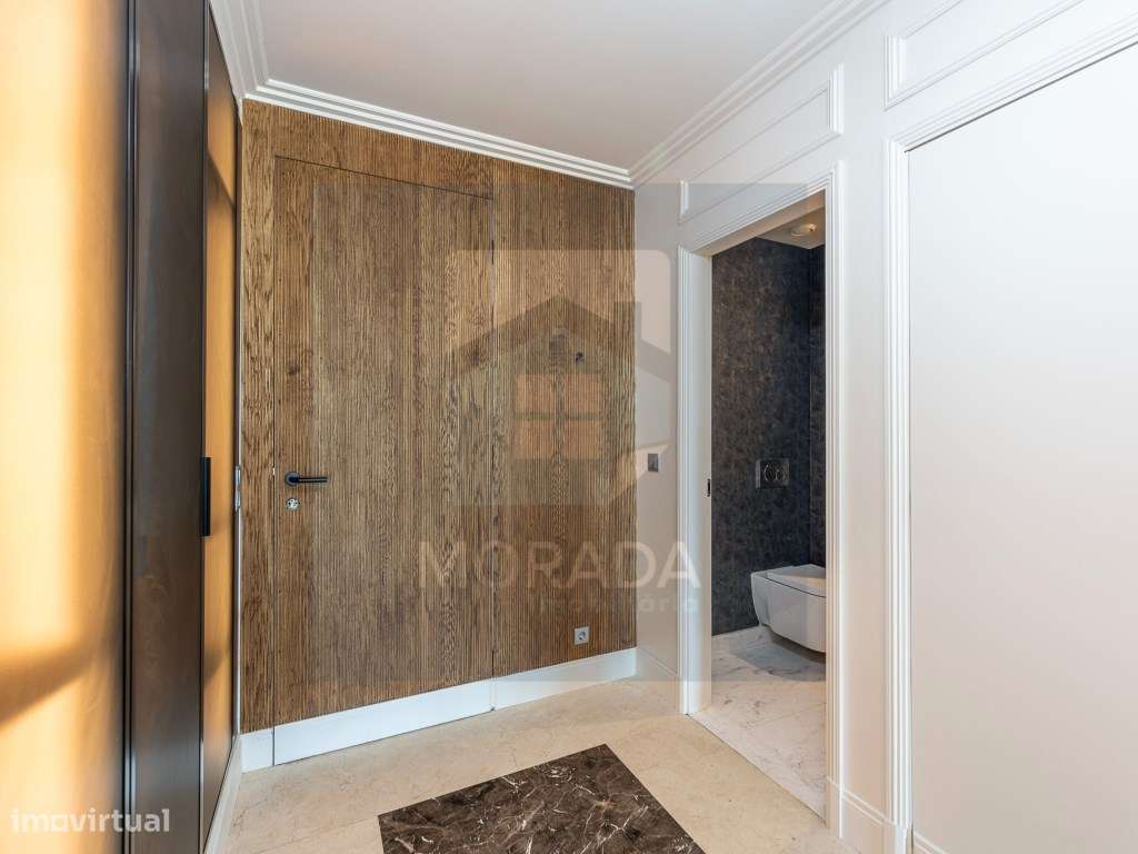 APARTAMENTO PORTO T3|| COM VISTAS RIO E MAR-32