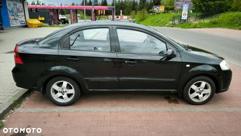 Chevrolet Aveo 1.4 16V Elite (abs) - 7