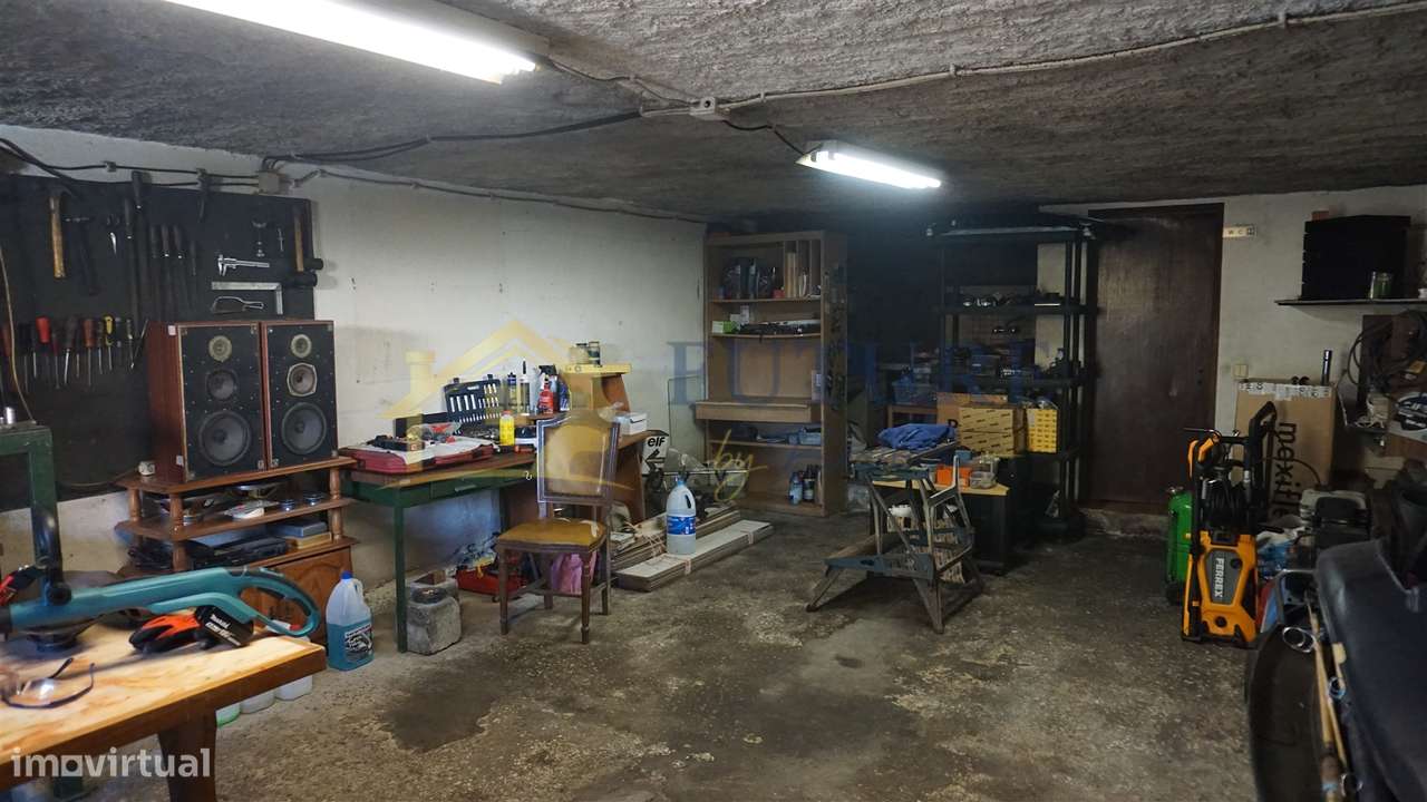 Moradia T3 Venda em Santa Iria de Azoia, São João da Talha e Bobadela,-43