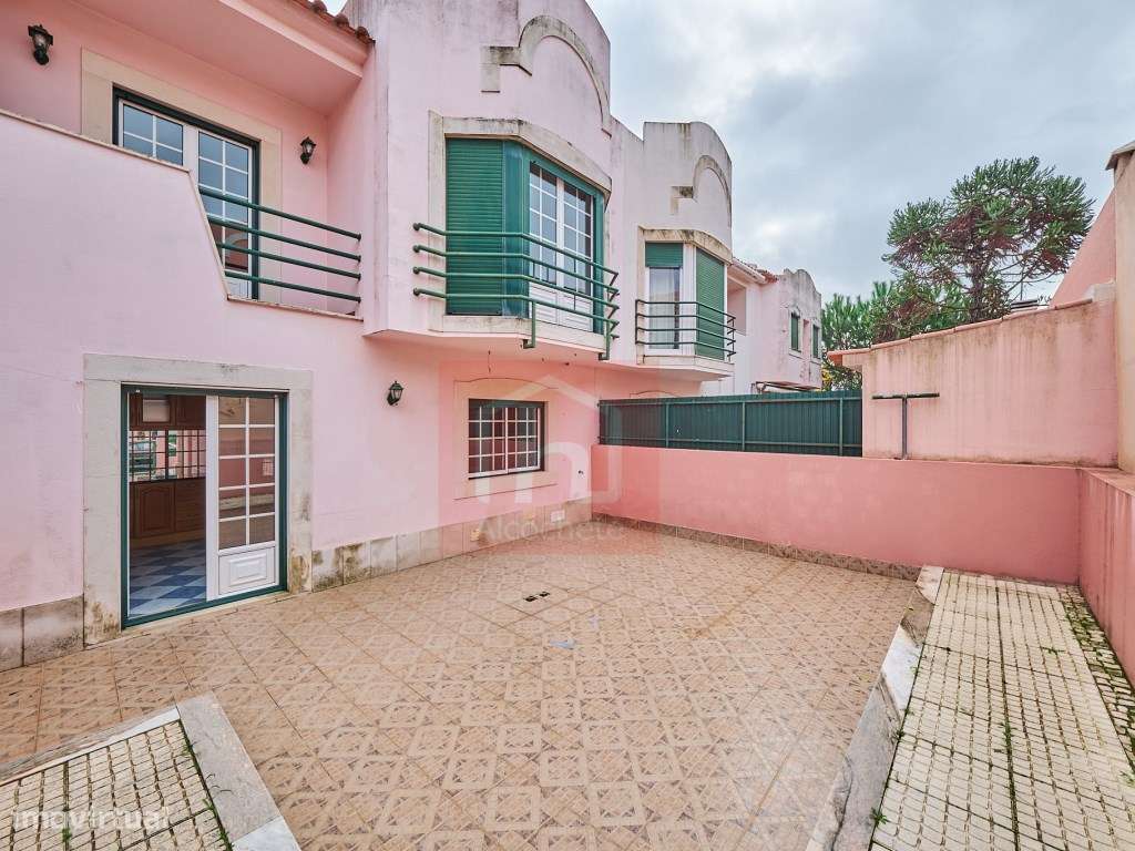 Moradia T3 na Atalaia, Montijo-14
