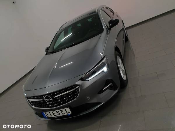 Opel Insignia 2.0 CDTI Elegance S&S - 33