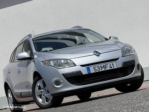 Renault Mégane Sport Tourer 1.5 dCi Dynamique CO2 Champion - 1