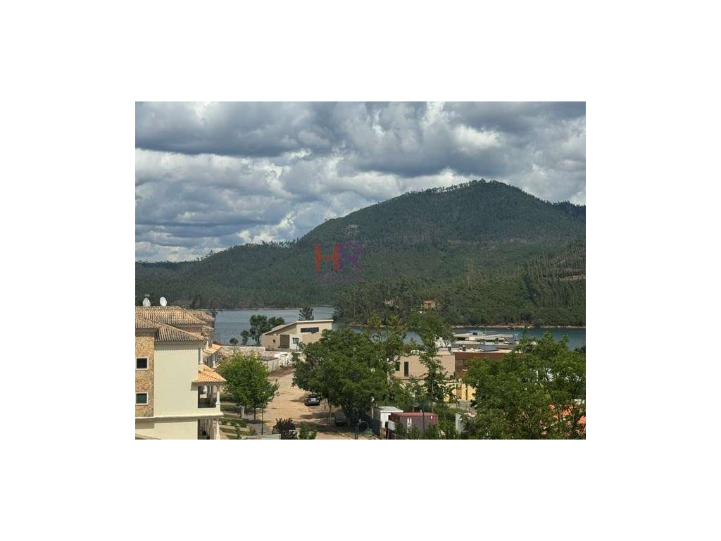 Moradia geminada nova em Águas Belas, Ferreira do Zêzere, com 3 qua...-48