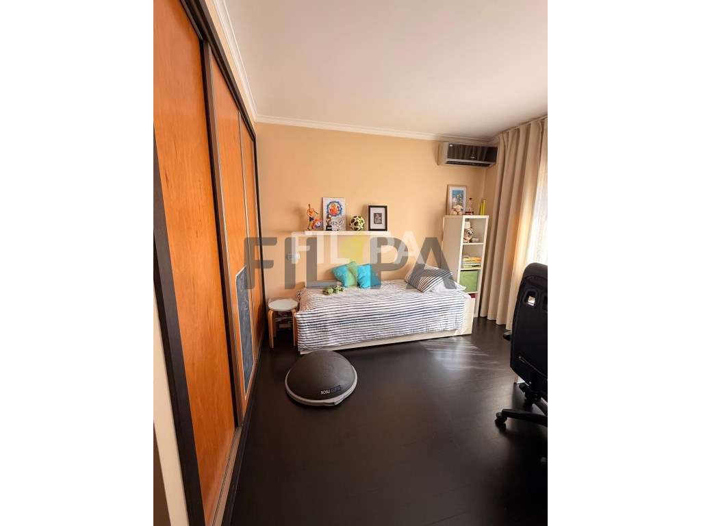 Moradia T5 na Maia com Jardim, Conforto e Excelentes Equipamentos 5...-23