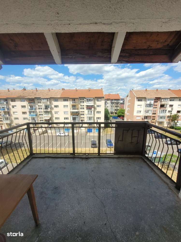 Carpati II: Apartament spatios cu 3 camere | Locuinta de familie-15