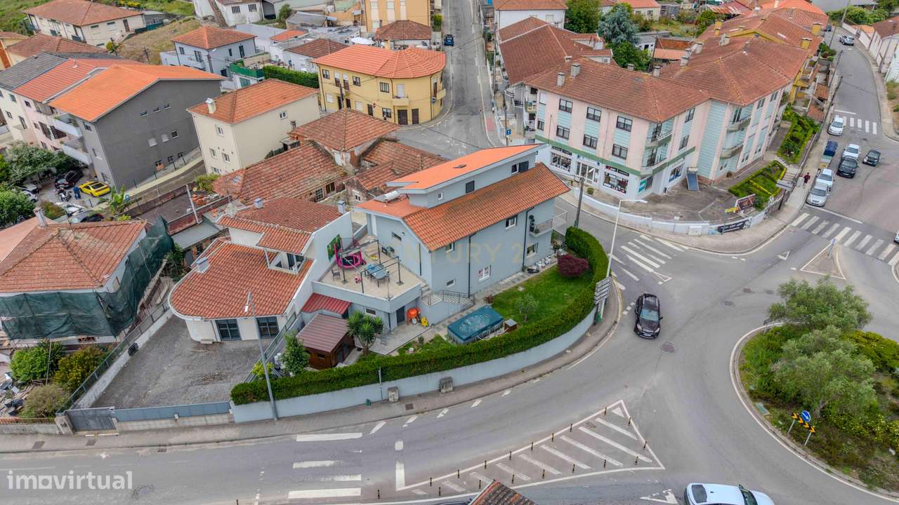 MORADIA NO CENTRO DE GONDOMAR-44