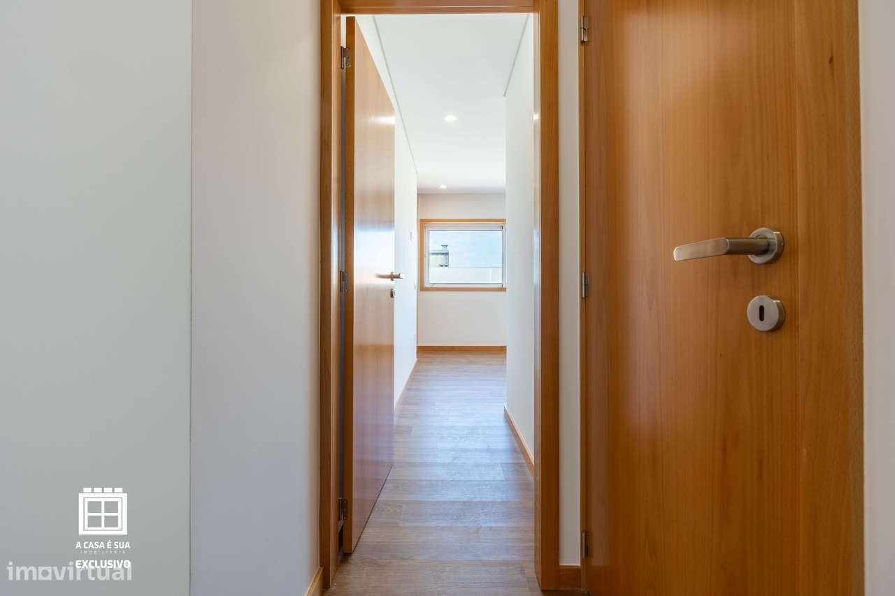 Apartamento T1 novo pronto habitar 78m2 area total-12