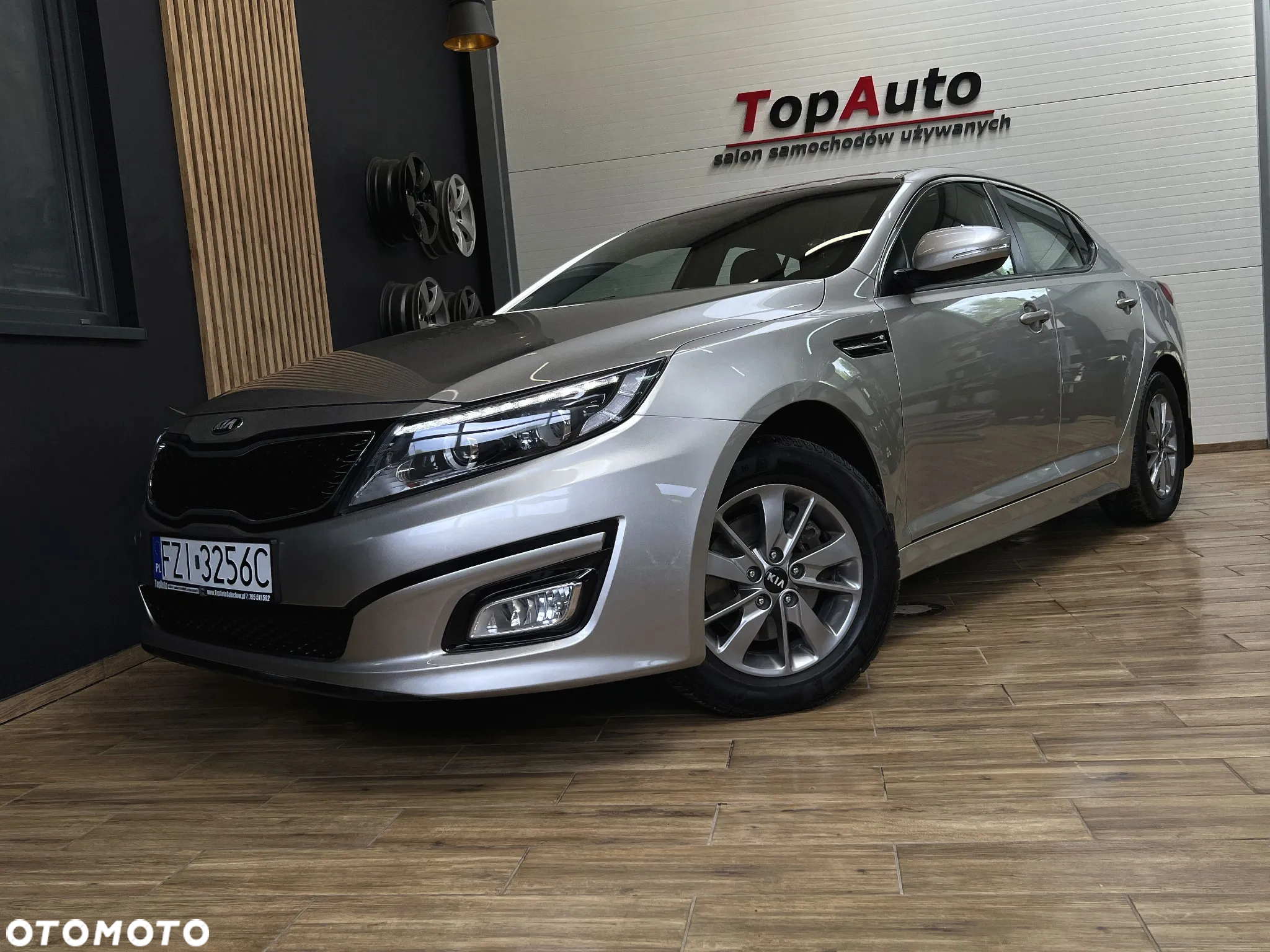 Kia Optima 2.0 M - 14