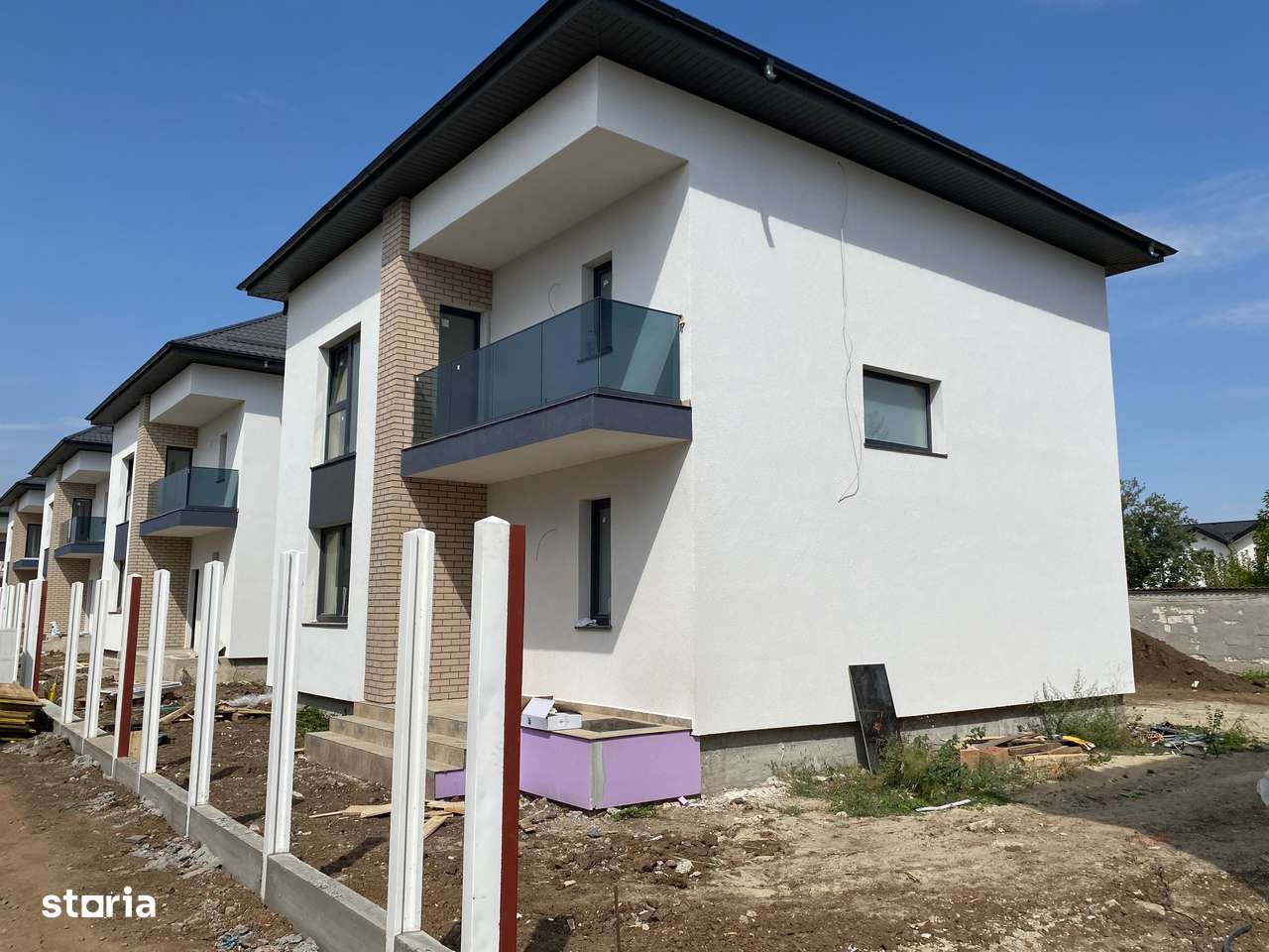 Case individuale cu 4 camere. Teren 400 mp. Comision 0 - Imagine principală: 4/20