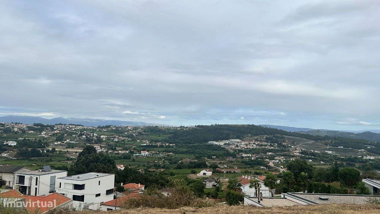 Land for sale in Amarante, Portugal — €85,000