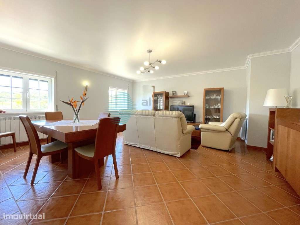 Moradia V4 com vista para Torres Vedras - Grande imagem: 5/51
