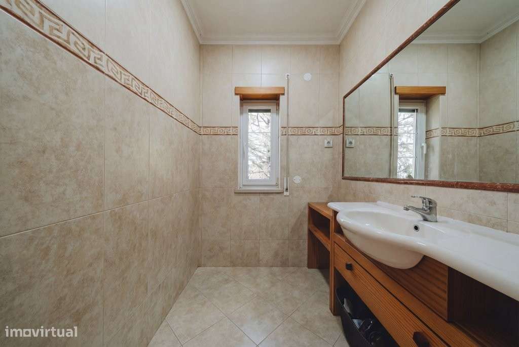 Moradia T7 isolada, com 5 suítes e vistas deslumbrantes-29