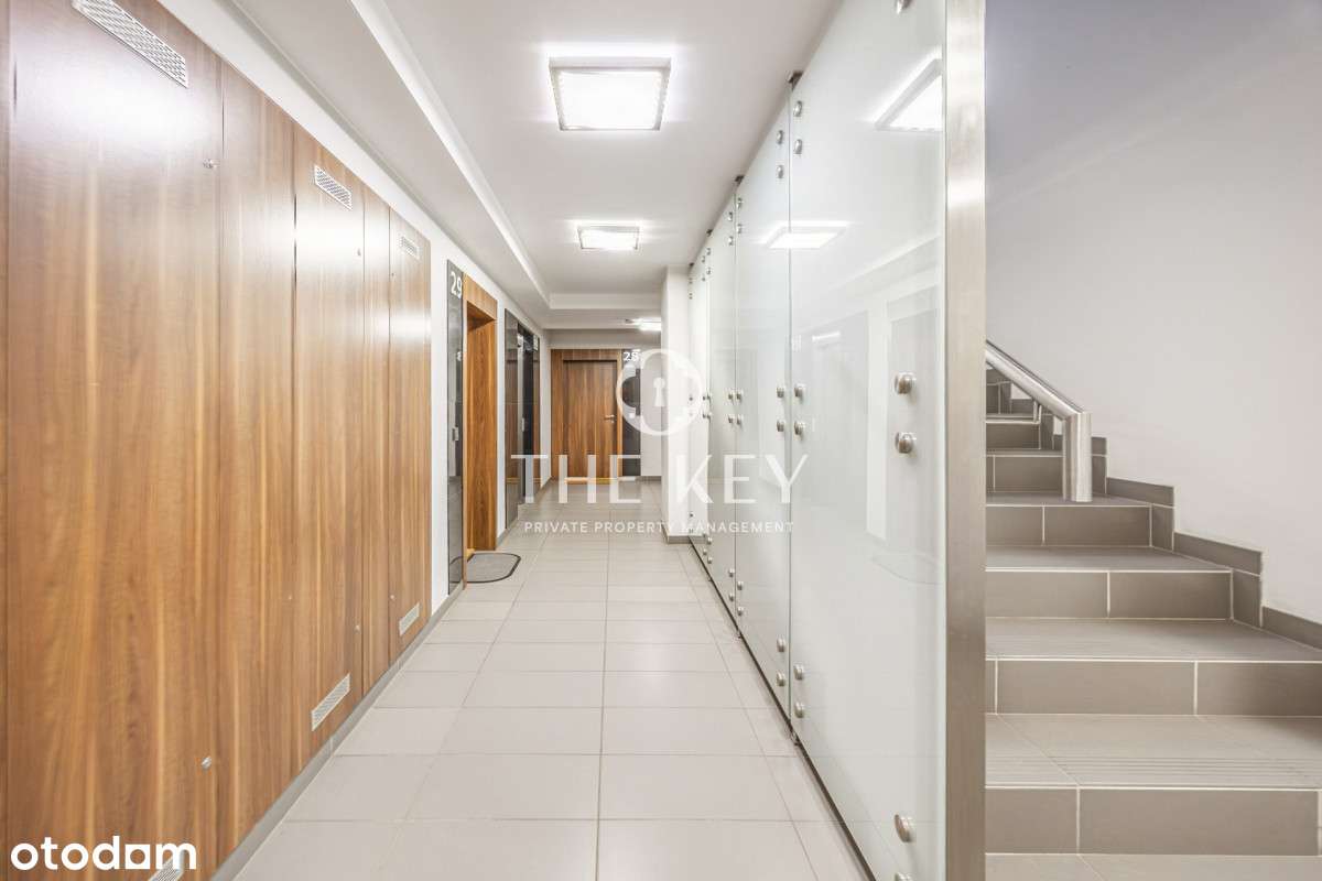 Nowoczesny apartament z tarasem Augustówka-16