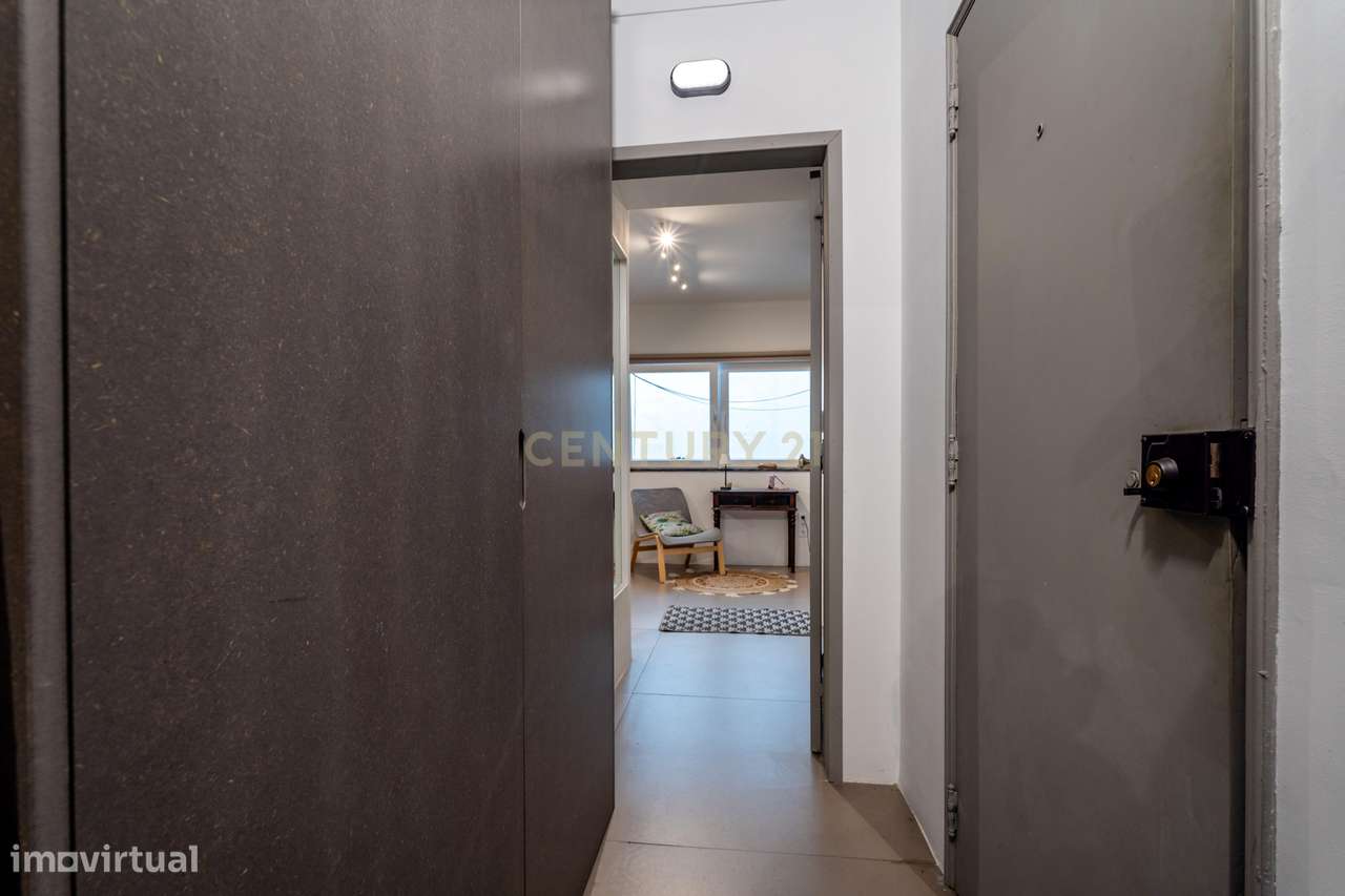 T0/Estúdio no centro de Portimão, E se o seu dinheiro começasse finalm-11