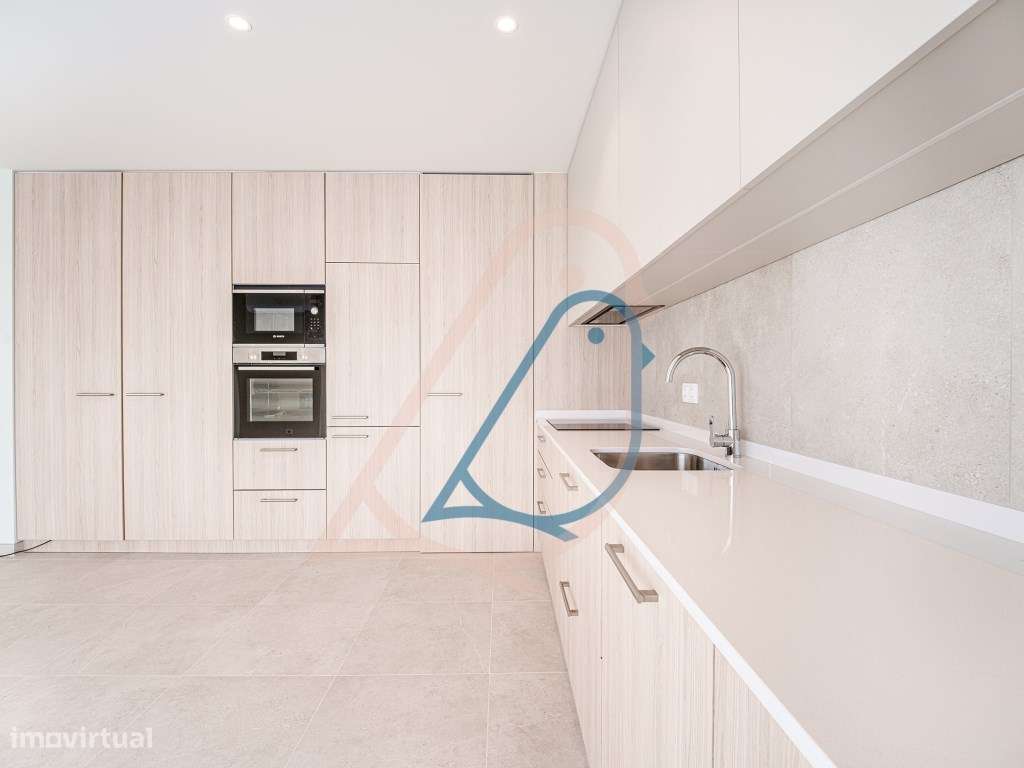 Fantástica Moradia T2 Nova - Moita Redonda, Fátima-14