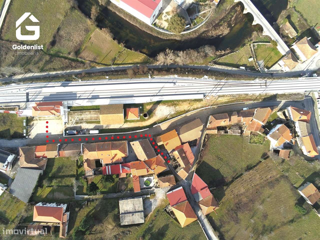 Moradia para Restaurar T3 Venda em Cerdeira,Sabugal - Grande imagem: 5/29