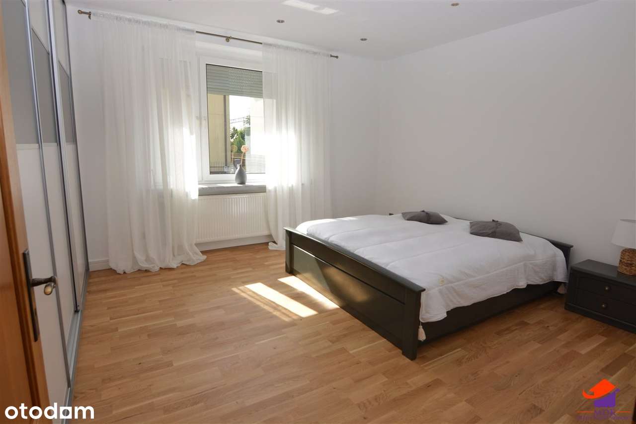 Przestronny dom w wysokim standardzie 262m2-3