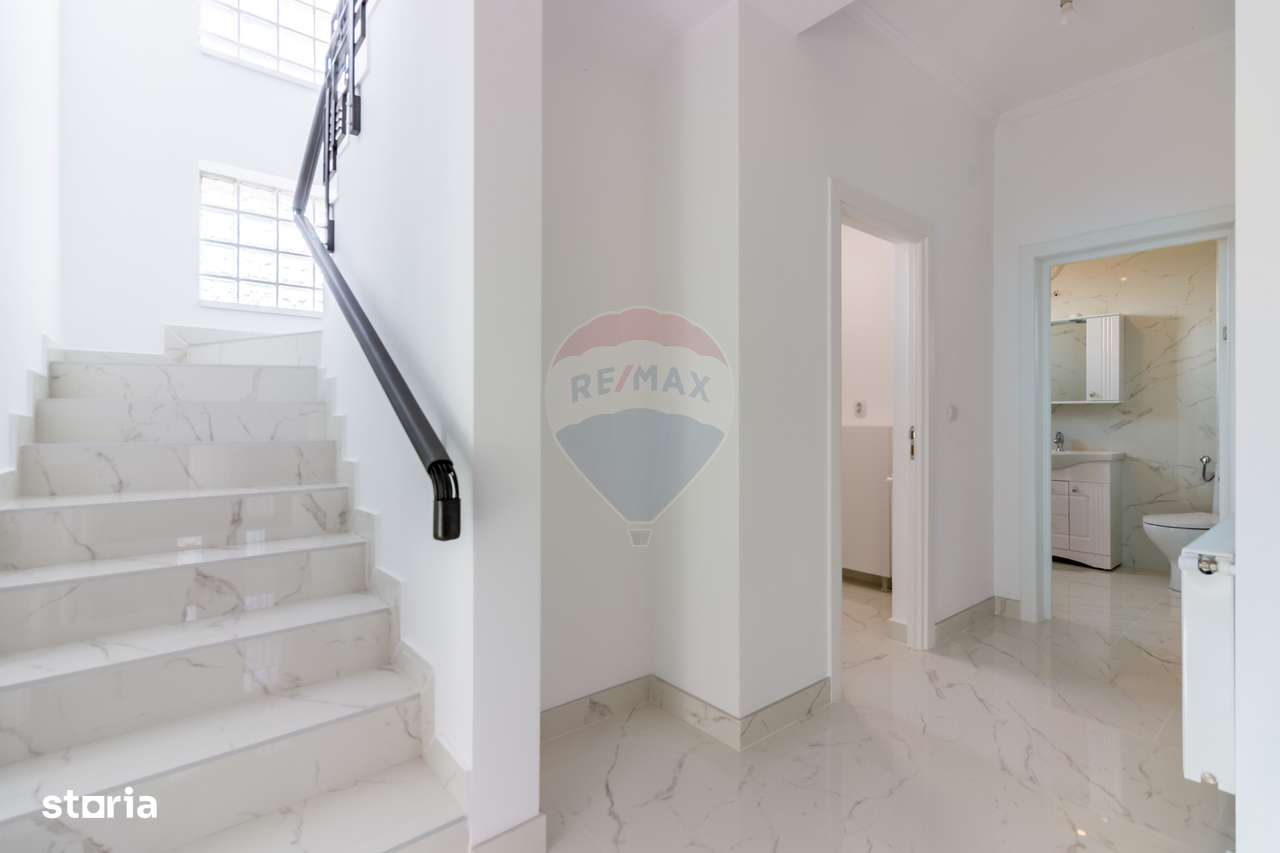 Casă / Vilă în centrul orasului Buftea, autobuz, hipermarket, piata-11