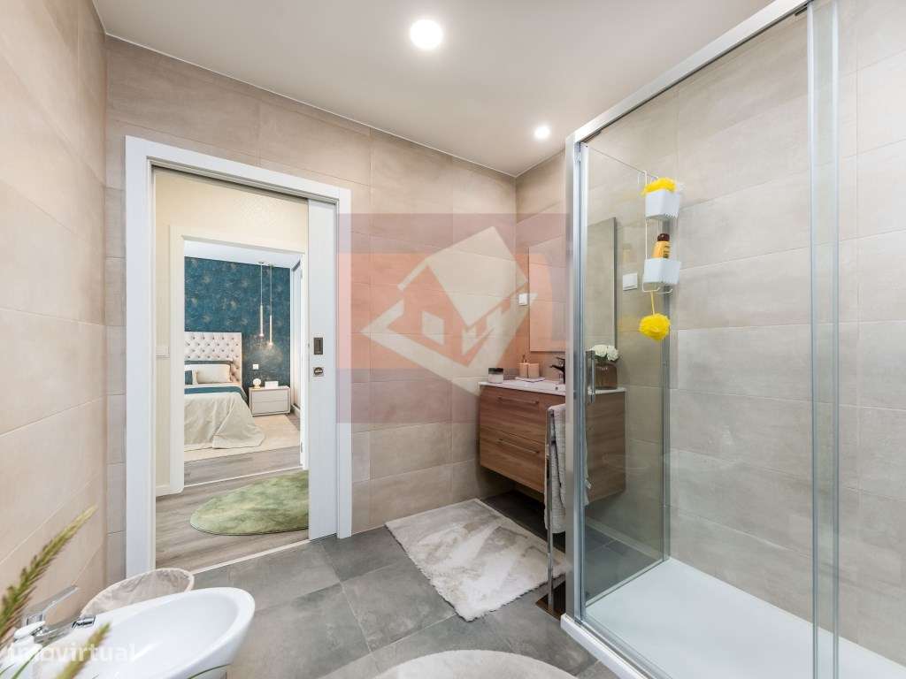 Apartamento T2 mobilado em Casal de Cambra-23