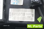 Revestimento da porta Renault Megane 4 829A00823R - 10