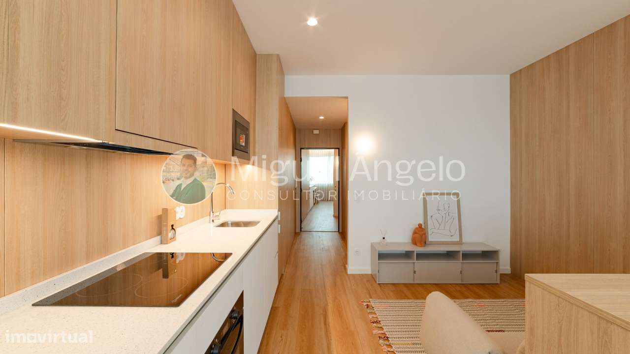 T0 novo c/ lugar garagem e vista para o Jardim Campo 24 de Agosto - Grande imagem: 5/19