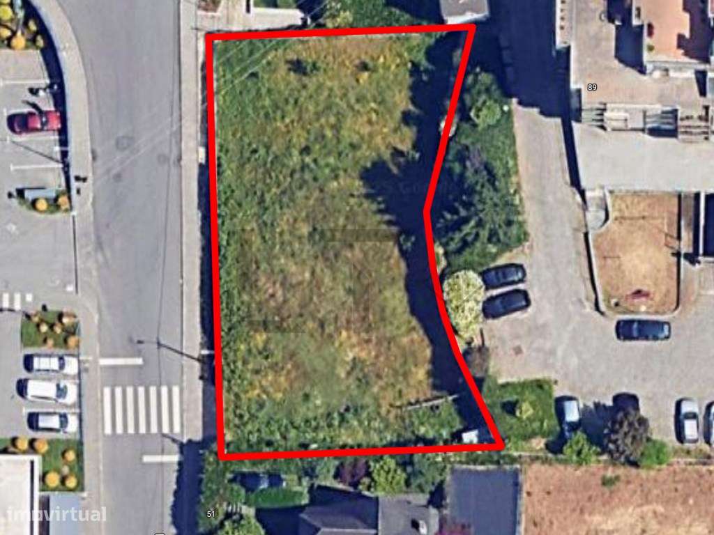 Terreno Misto com 790 m2, para Venda na Arrifana, Aveiro - Grande imagem: 2/12