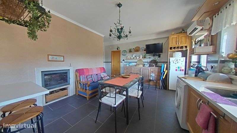 Imóveis/Moradias/Casas - Grande imagem: 4/12