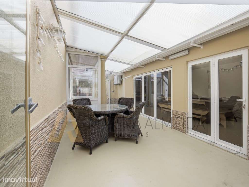 Moradia Térrea T3 geminada com aproveitamento de sótão, piscina, es...-24