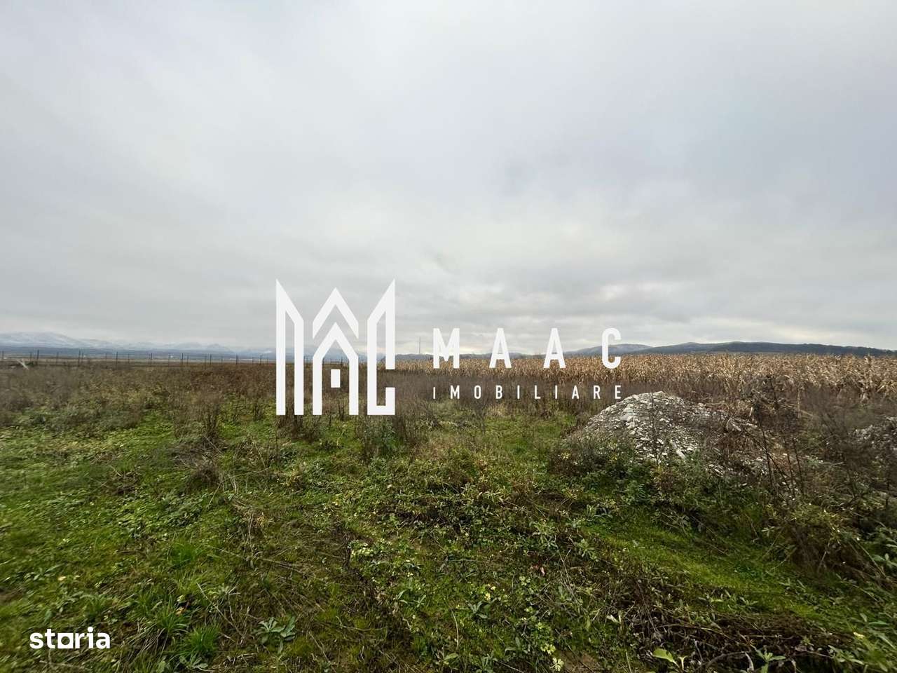 Teren intravilan | 860 mp | Deschidere 16 m | Priveliște montană | Bra - Imagine principală: 4/10