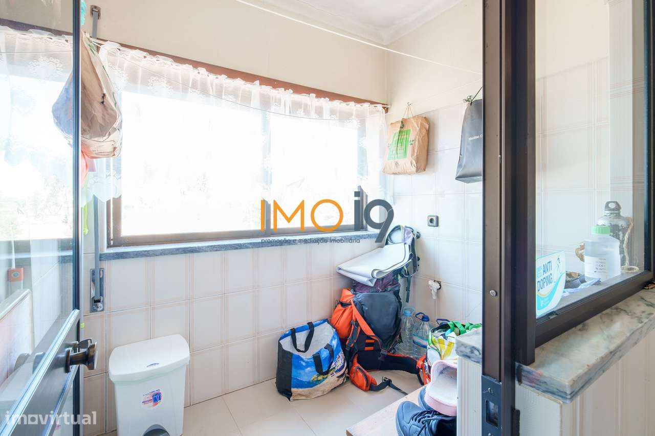 Apartamento T3 com vista para o Santuário - Fátima-11