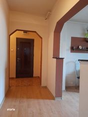 Apartament etaj intermediar, bloc de caramida.