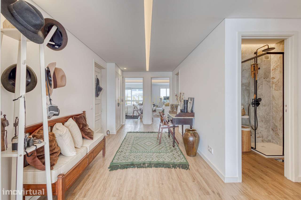 T2 Totalmente Renovado com Vista Mar em Leça da Palmeira - Grande imagem: 4/23