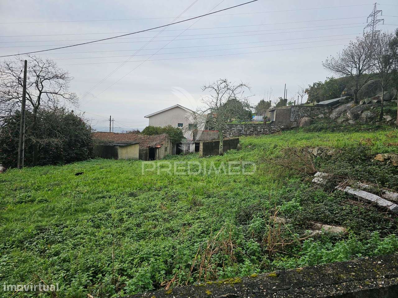 Moradia com terreno - Grande imagem: 4/6