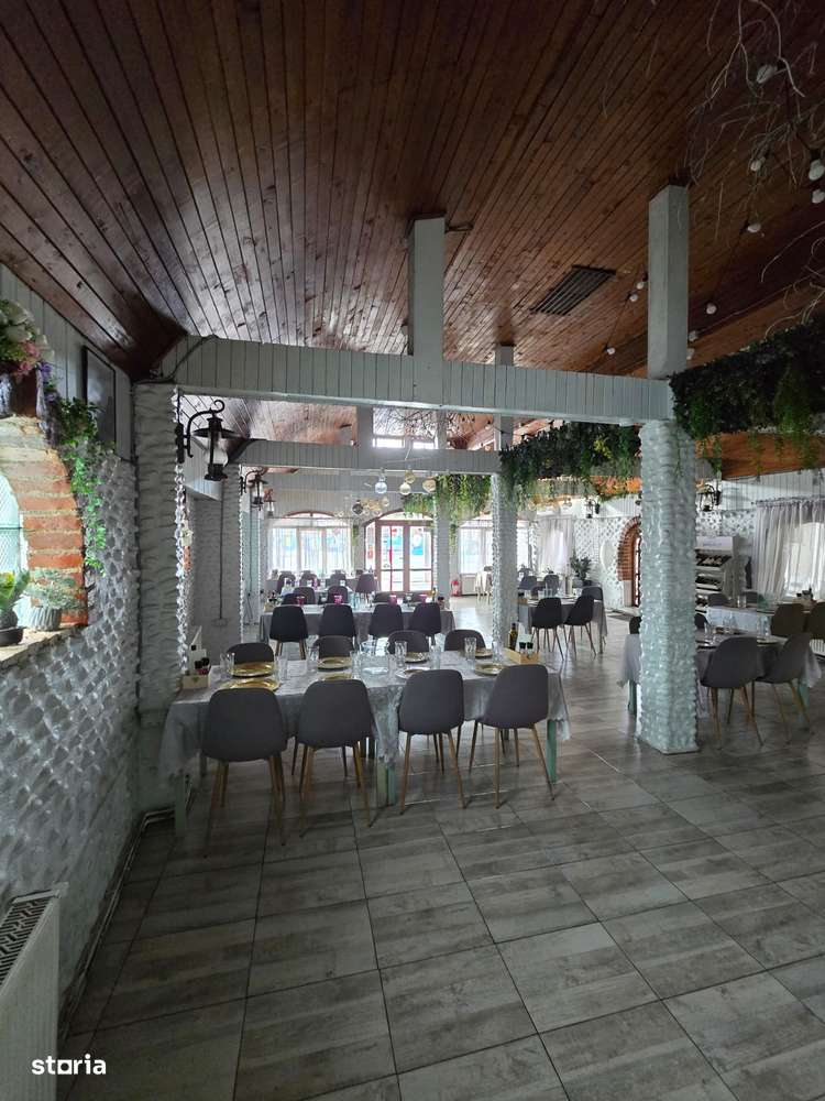 Casă,Restaurant,Cazare !-16