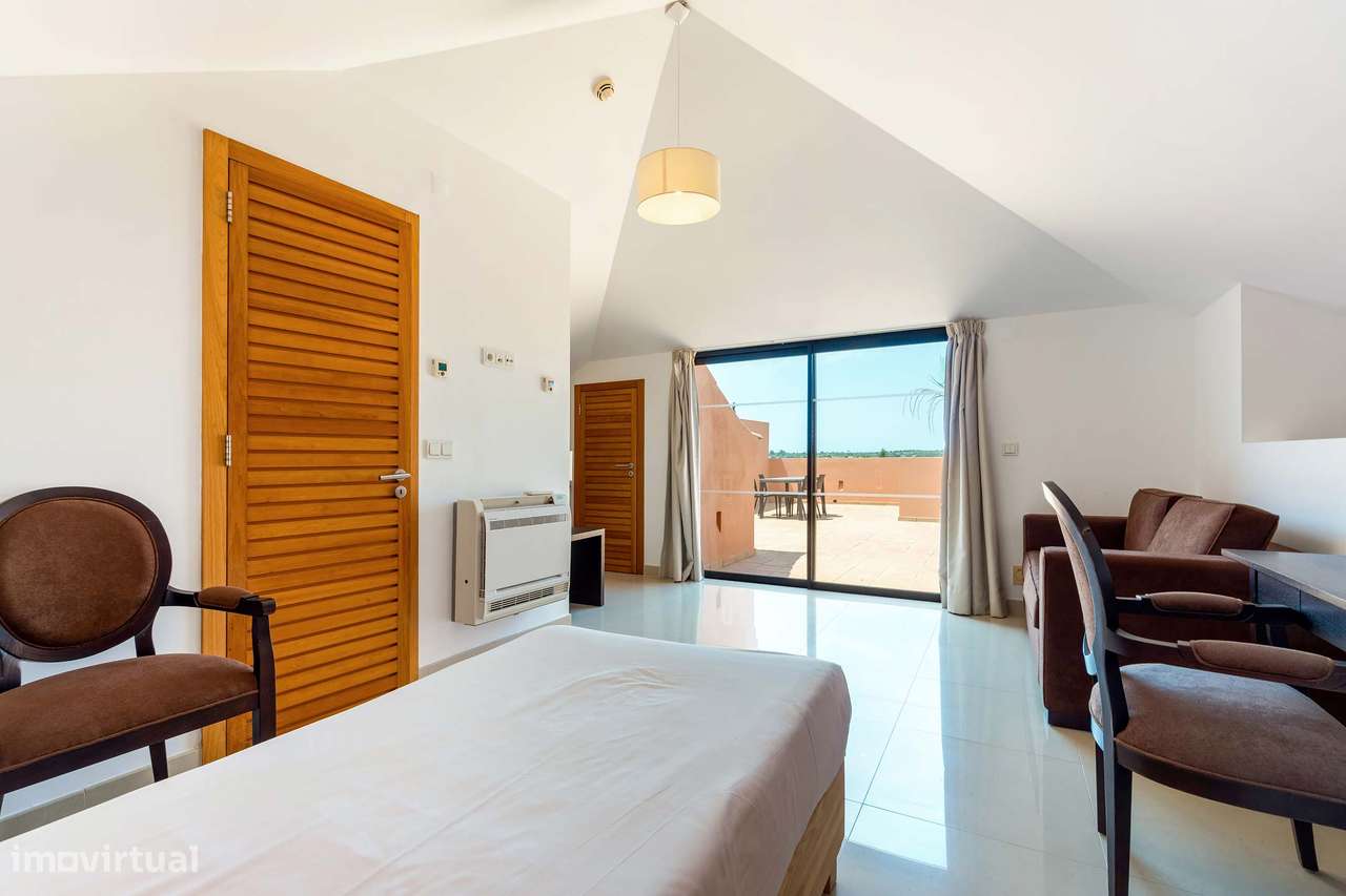 Penthouse T3 num Exclusivo Resort de Golfe-23