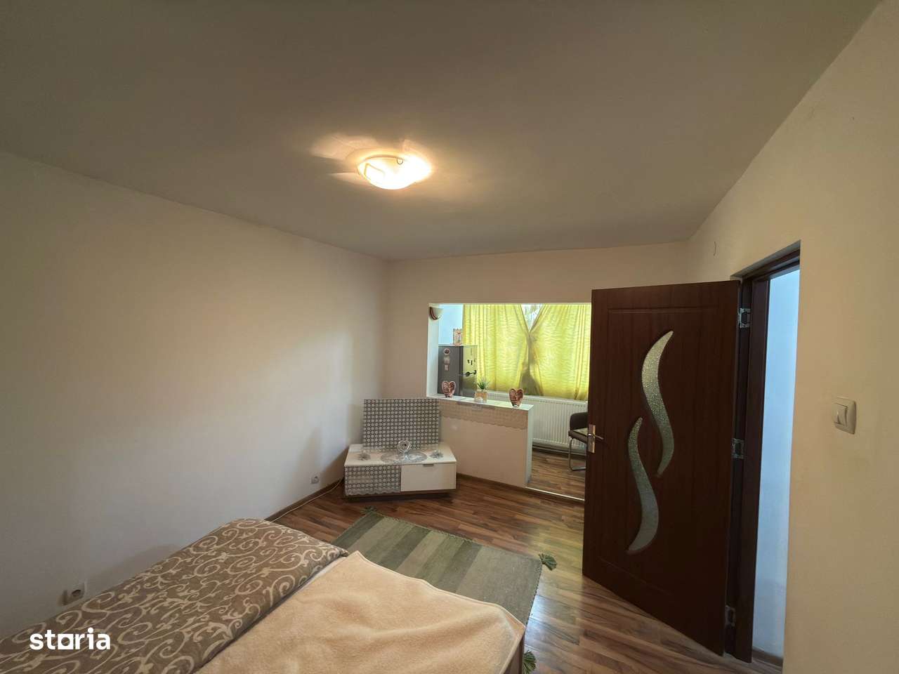 Garsoniera Str Carpati Etaj Intermediar Mobilata - Imagine principală: 2/5