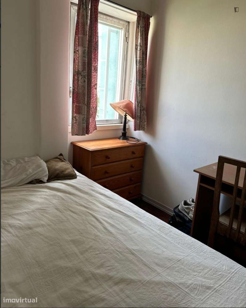 Quarto - localizado em Penha de França Lisbon - Grande imagem: 5/10