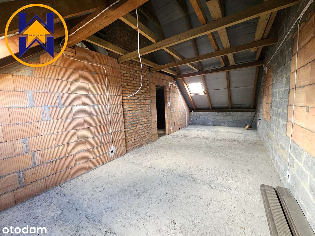 TYLKO U NAS: Dom wolnostojący, 260m2, cicha i spokojna okolica-14