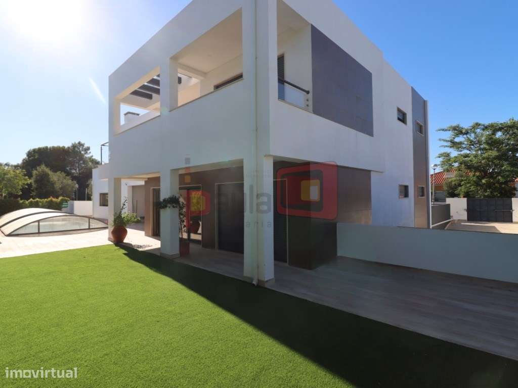 MORADIA ISOLADA T6 - AZEITÃO-3