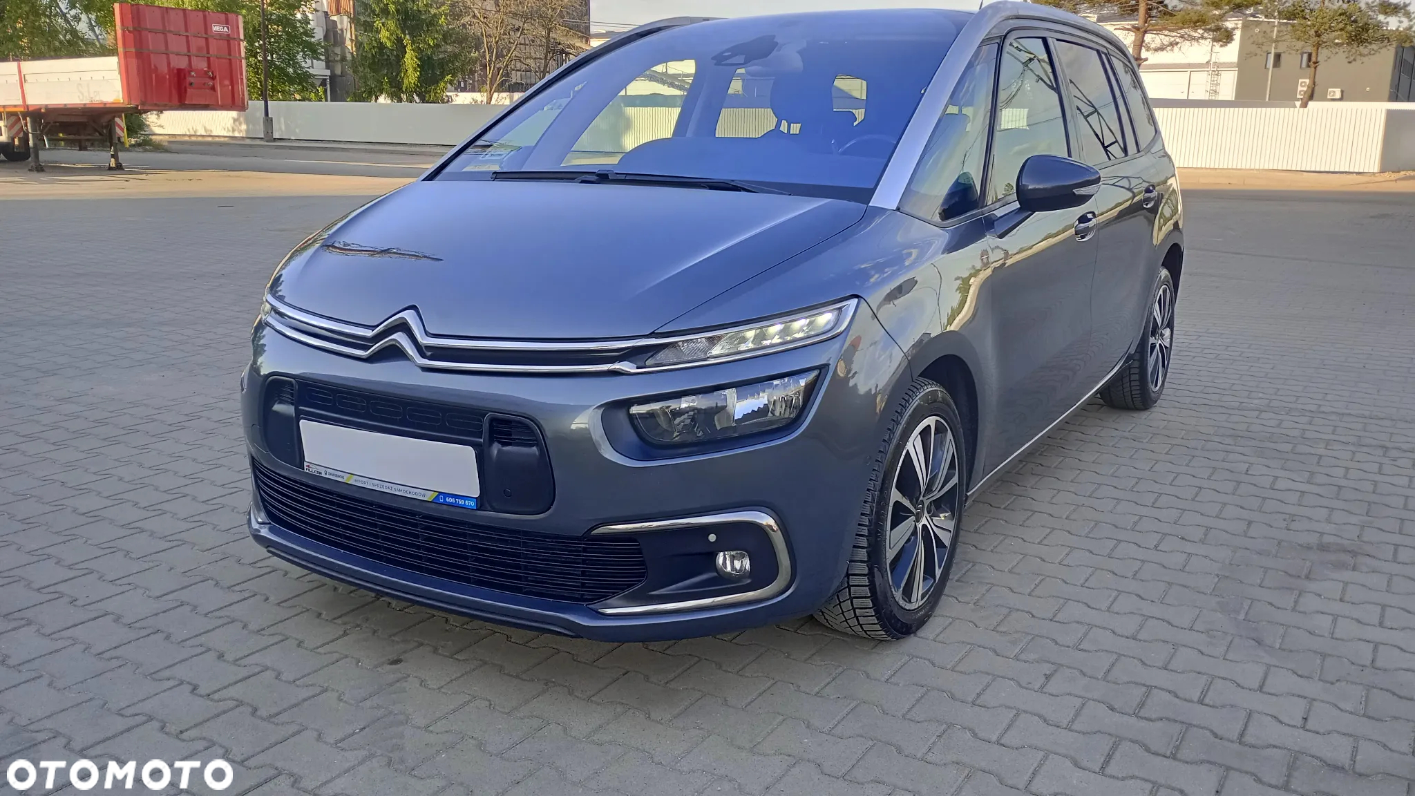 Citroën C4 Grand Picasso BlueHDi 150 EAT6 Business Class - 30