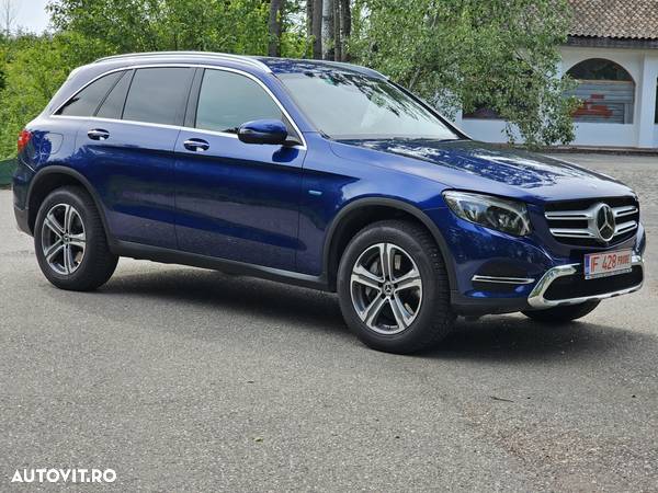 Mercedes-Benz GLC 350 e 4Matic 7G-TRONIC Exclusive - 31