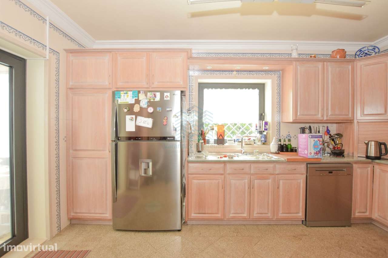 Moradia T3+2 com jardim e logradouro em Quinta da Silvã - Torres Novas-18