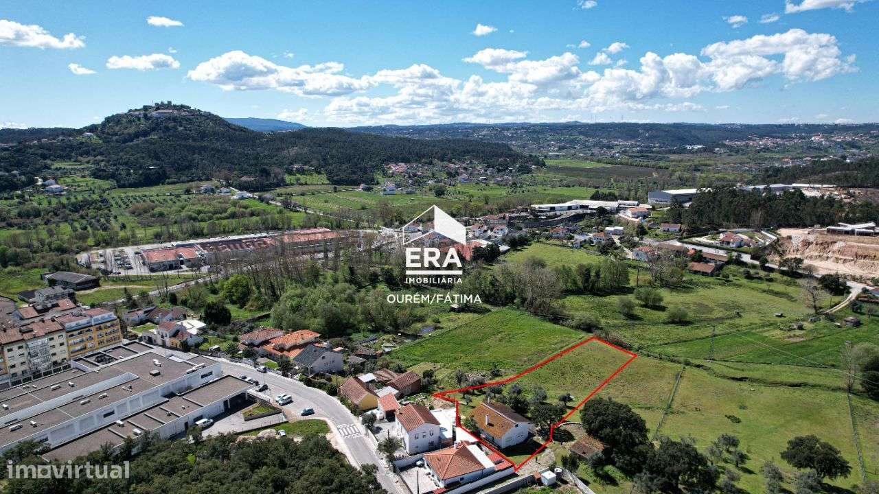 Moradia T3 na Caridade, Ourém - Grande imagem: 2/38