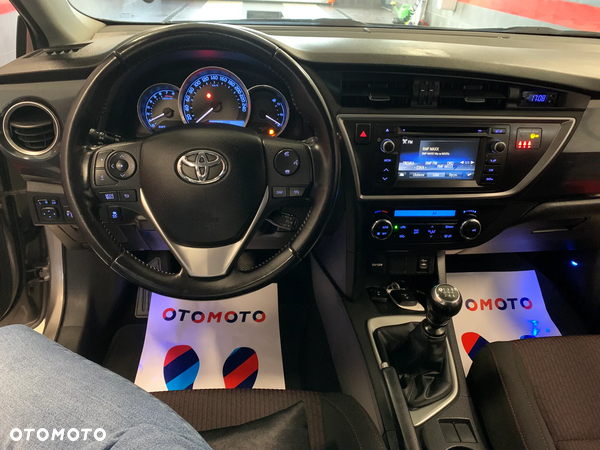 Toyota Auris 1.6 Dynamic - 8
