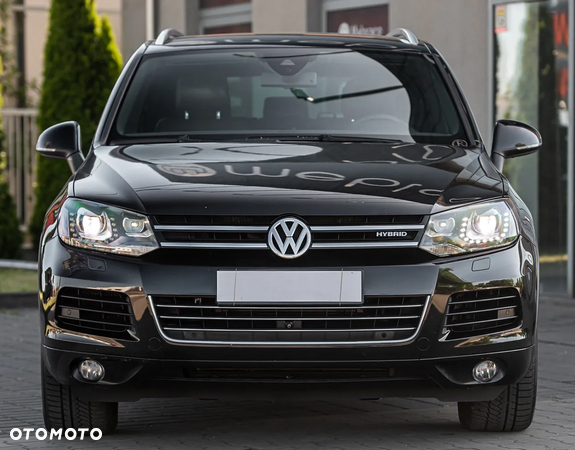 Volkswagen Touareg - 4