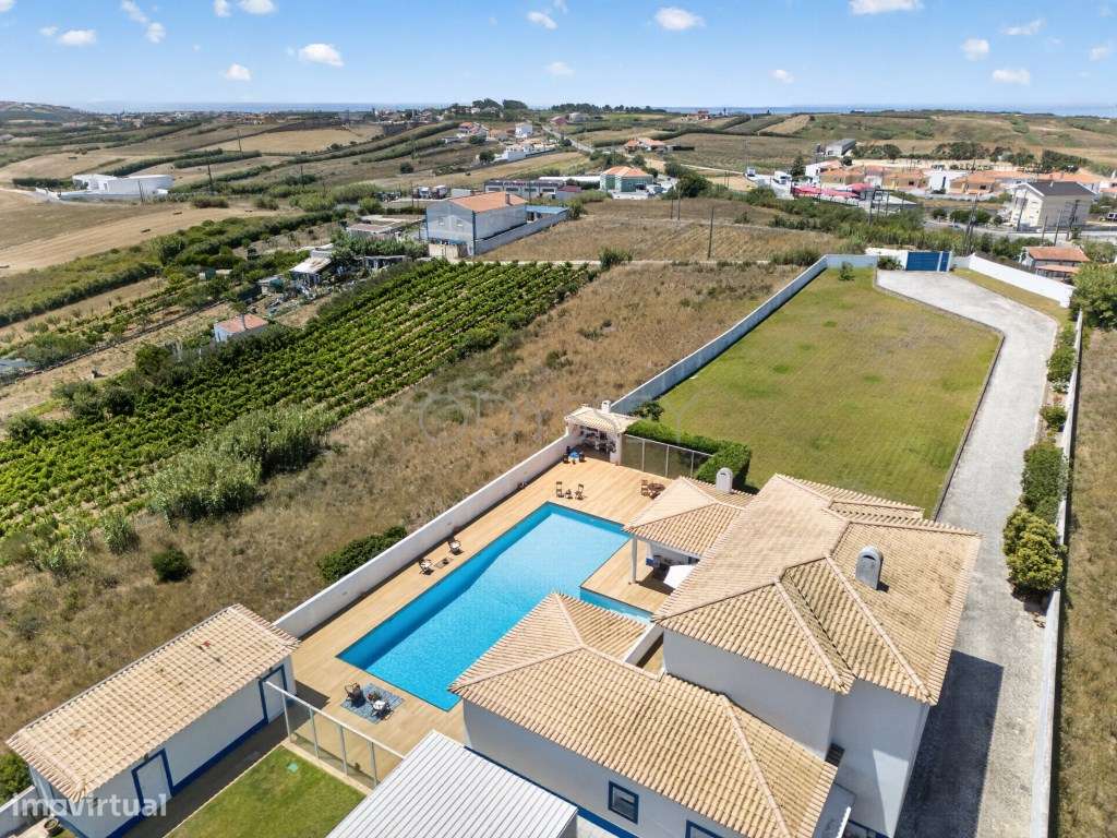 Excecional Moradia de Campo com Piscina e Vista Mar | Encarnação, M...-10
